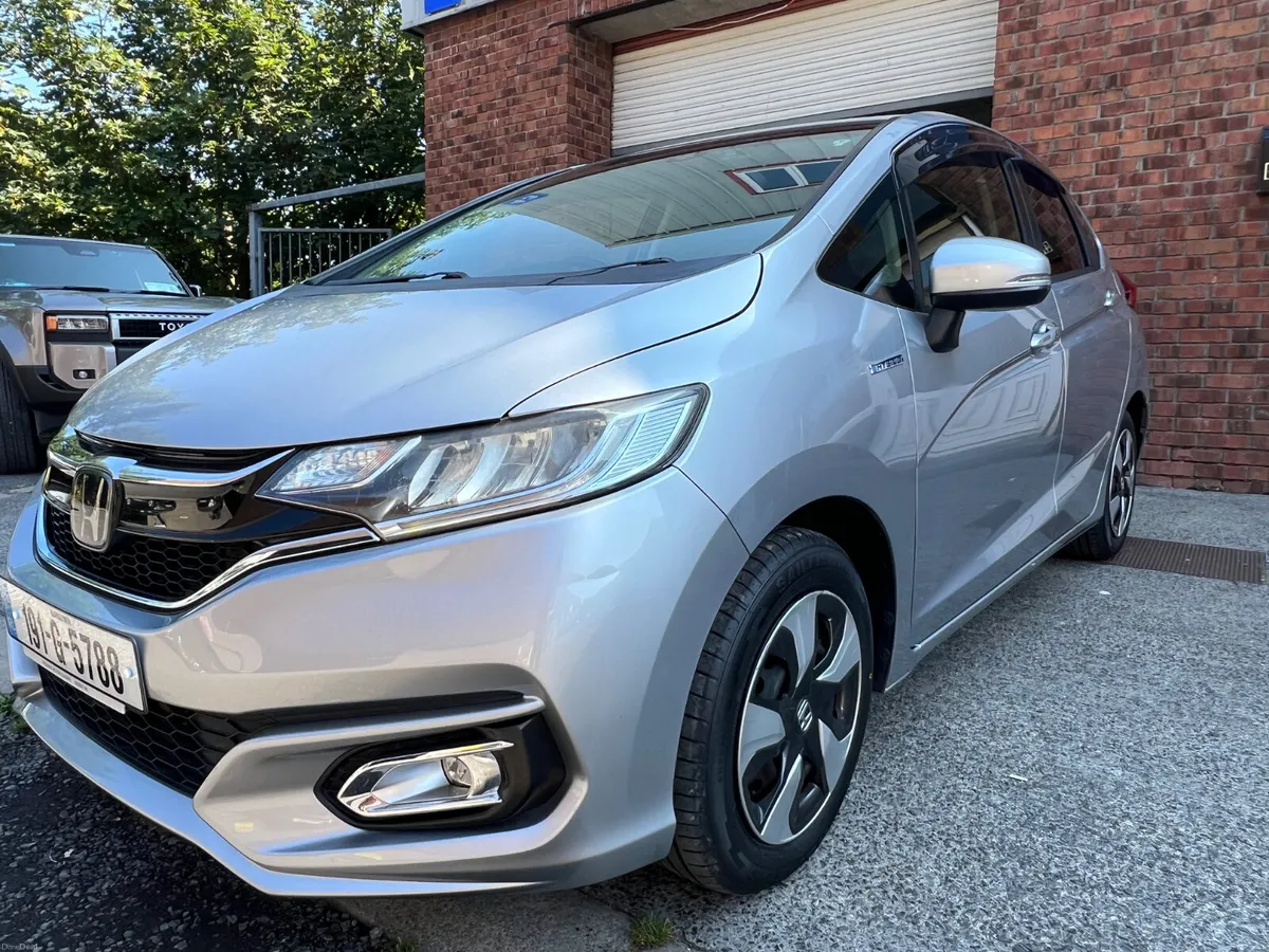Honda Fit 1.5L Hybrid 2019 - Image 5