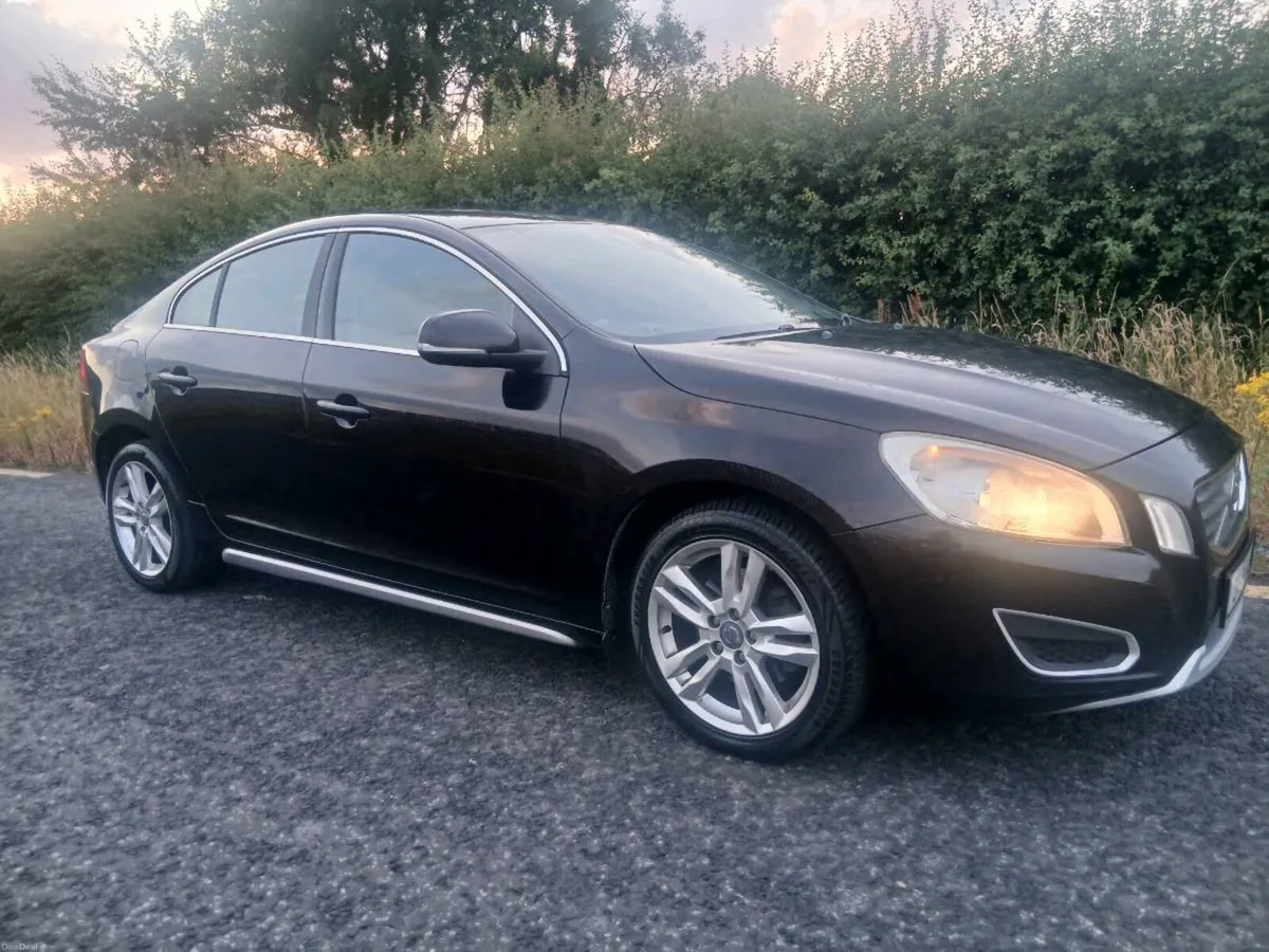 131 VOLVO S60 R-DESIGN NCT 02-27 - Image 2