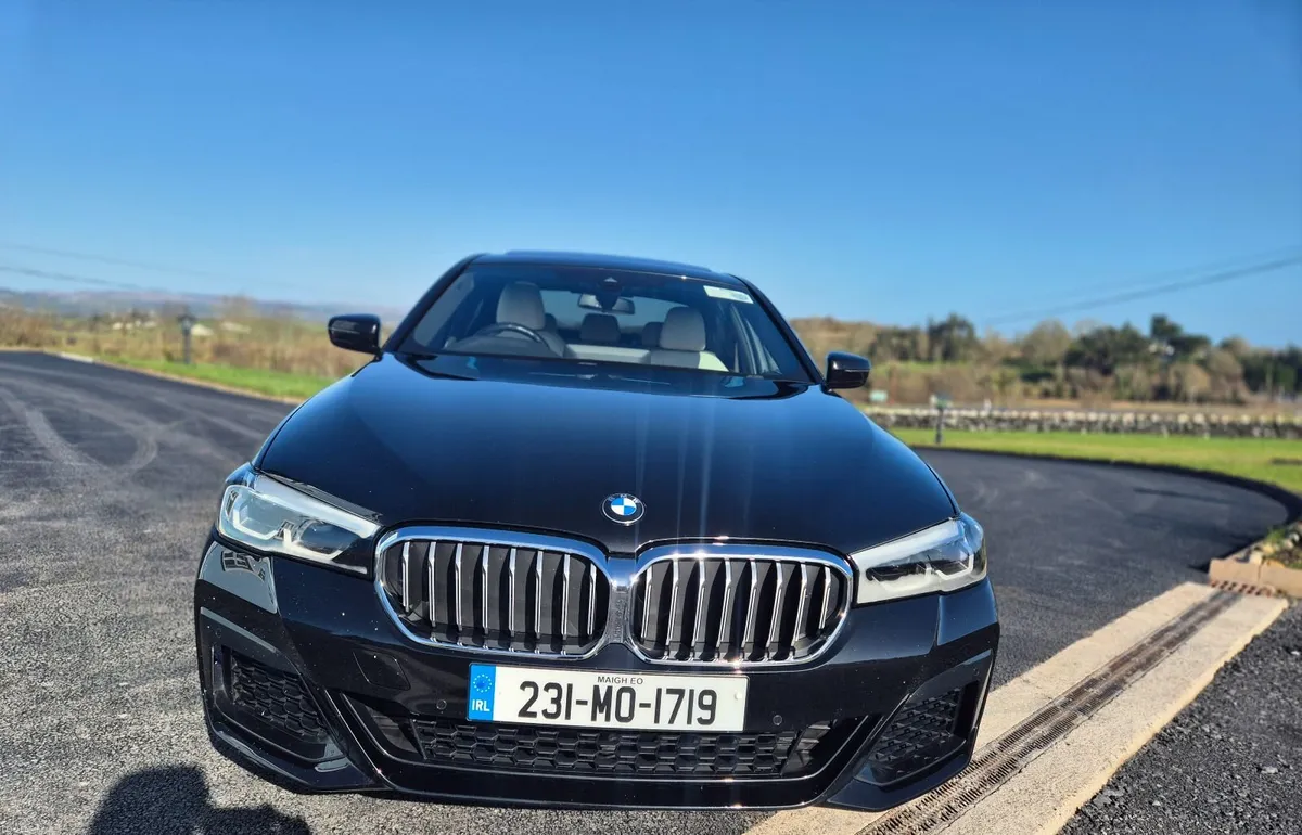 BMW 5-Series 2023 520d M Sport - Image 6