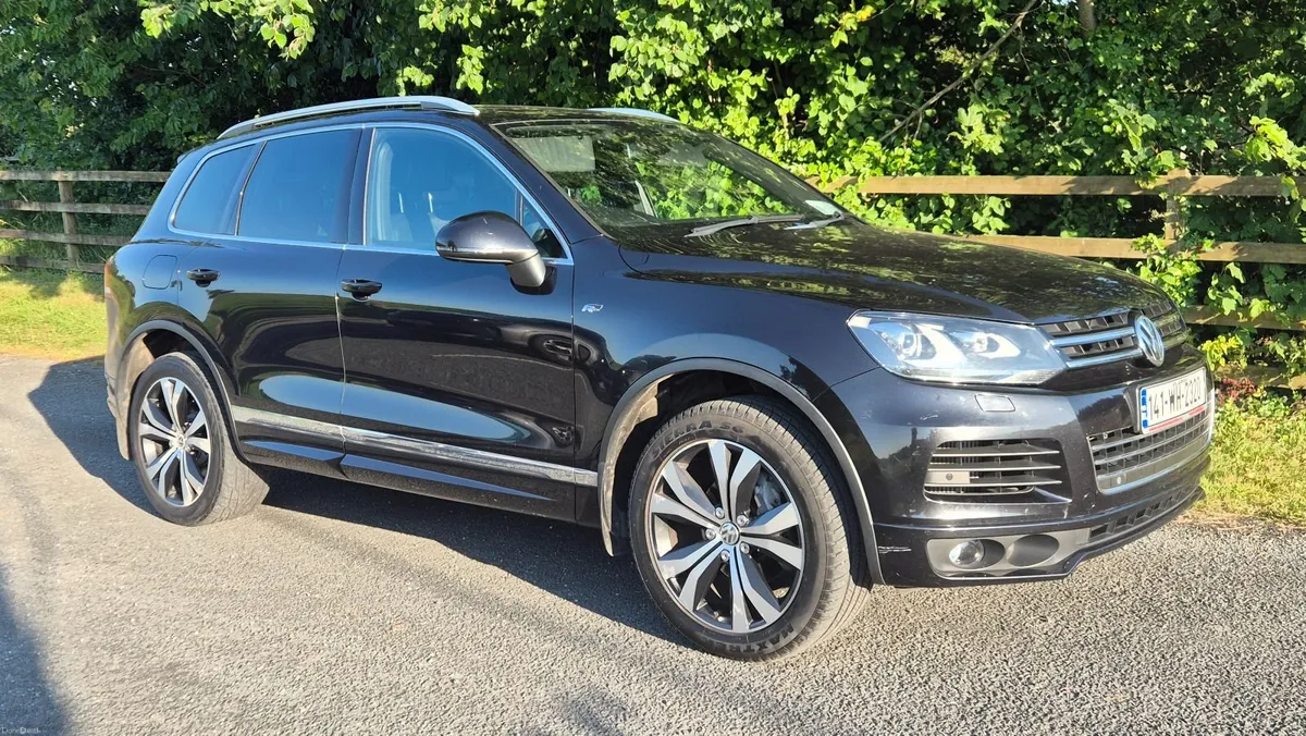 2014 Volkswagen Touareg 3.0 TDI V6 R-Line - Image 1