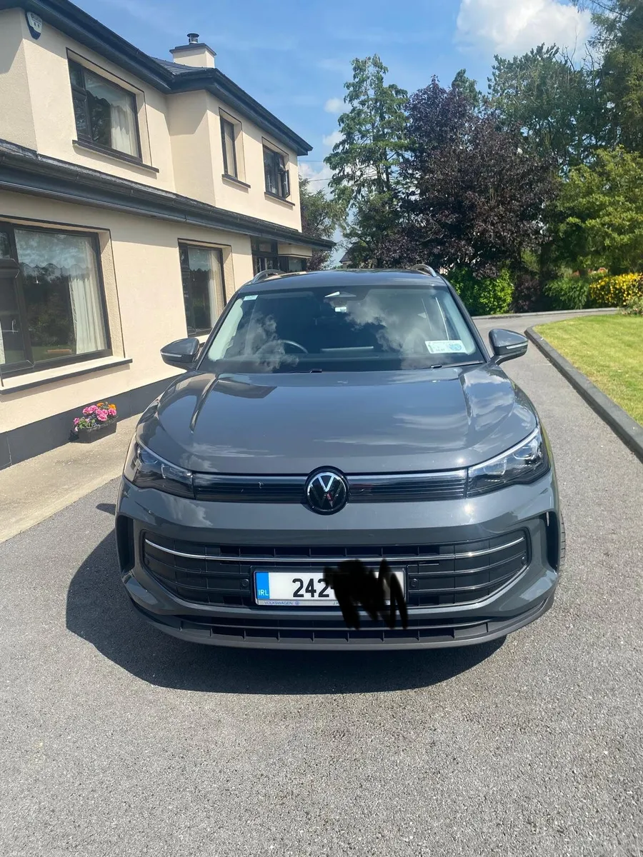 Volkswagen Tiguan *1 year warranty with VW Ireland - Image 2