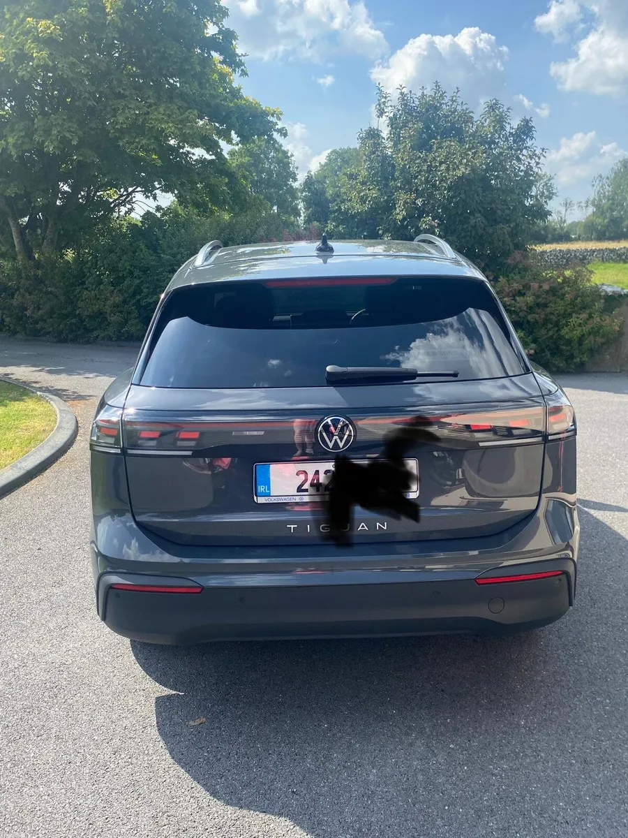 Volkswagen Tiguan *1 year warranty with VW Ireland - Image 4