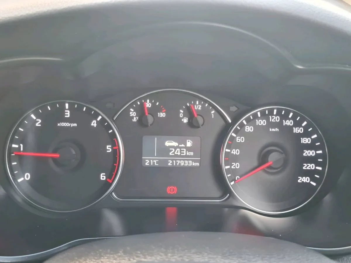 Kia Carens Full Main Dealer History - Image 6