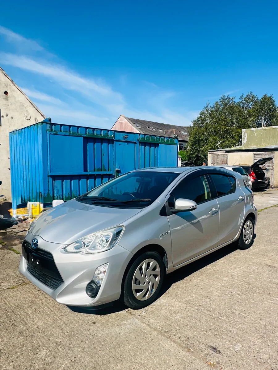 2015 Toyota Aqua - 1.5l Hybrid (High Specs) - Image 3