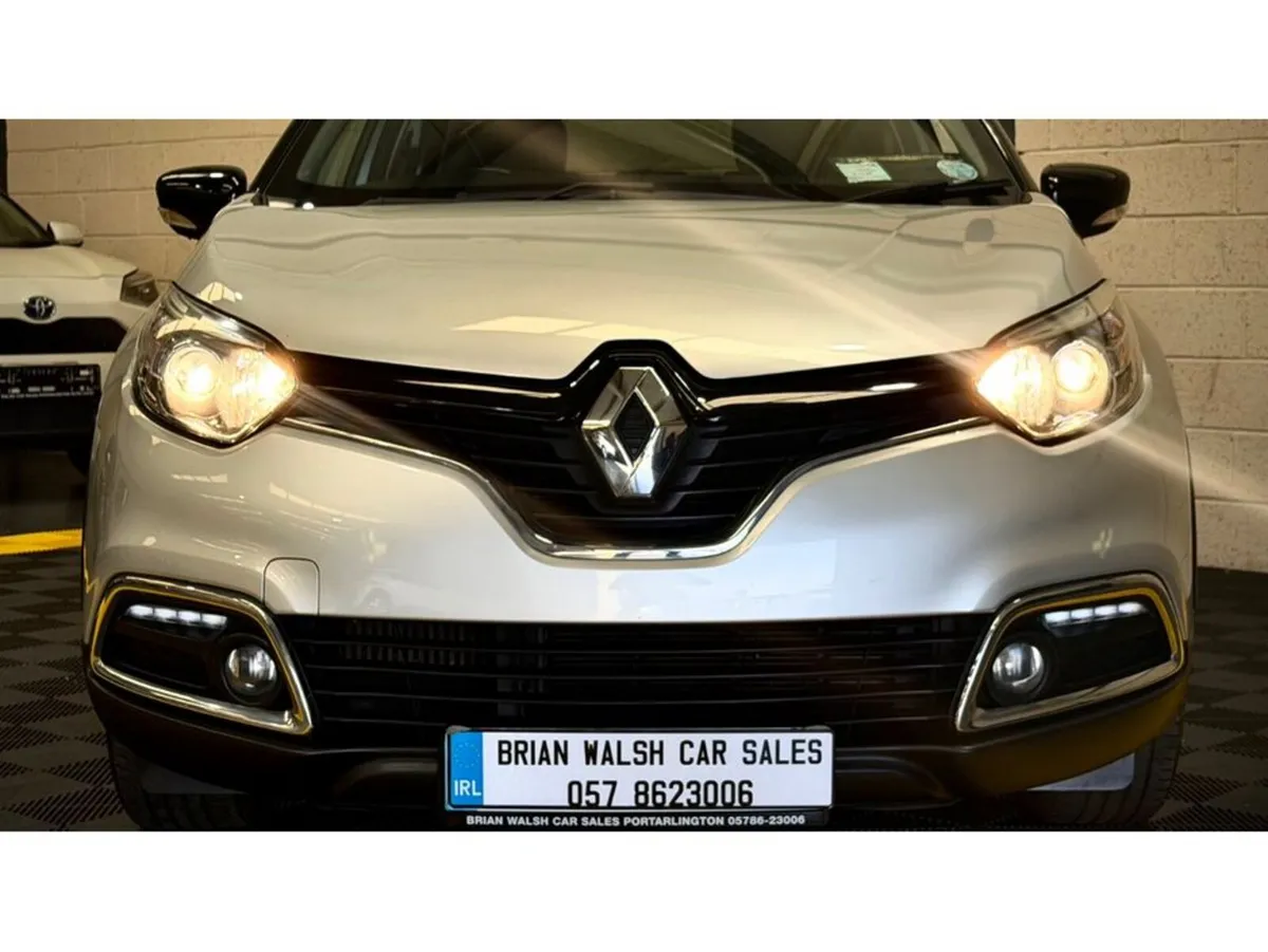 Renault Captur INTENSE 1.5 DCI 90 EU6M 4DR - Image 3
