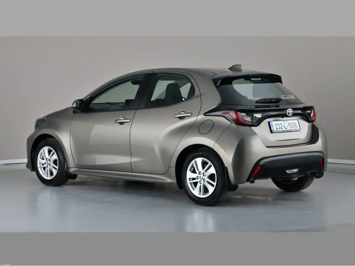 Toyota Yaris 1.5 Hybrid Luna 4DR Auto - Image 2