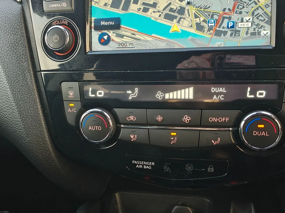 2018 - Nissan Qashqai Tekna - Top Spec - Image 5