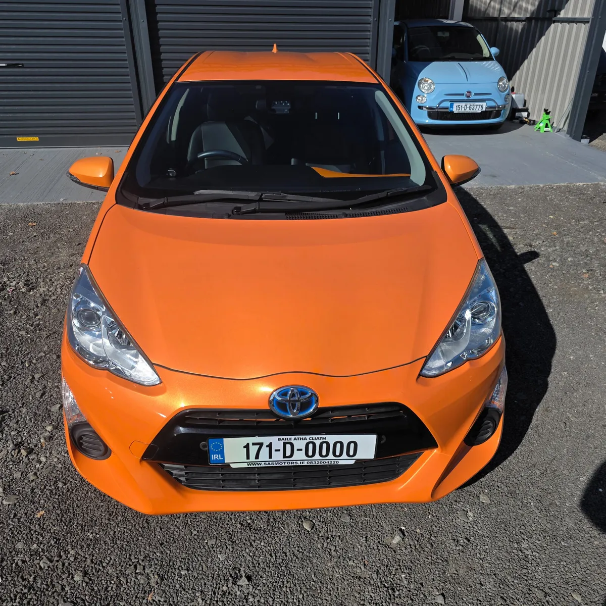 Toyota Aqua Hybrid Automatic 2017 Low Miles - Image 4