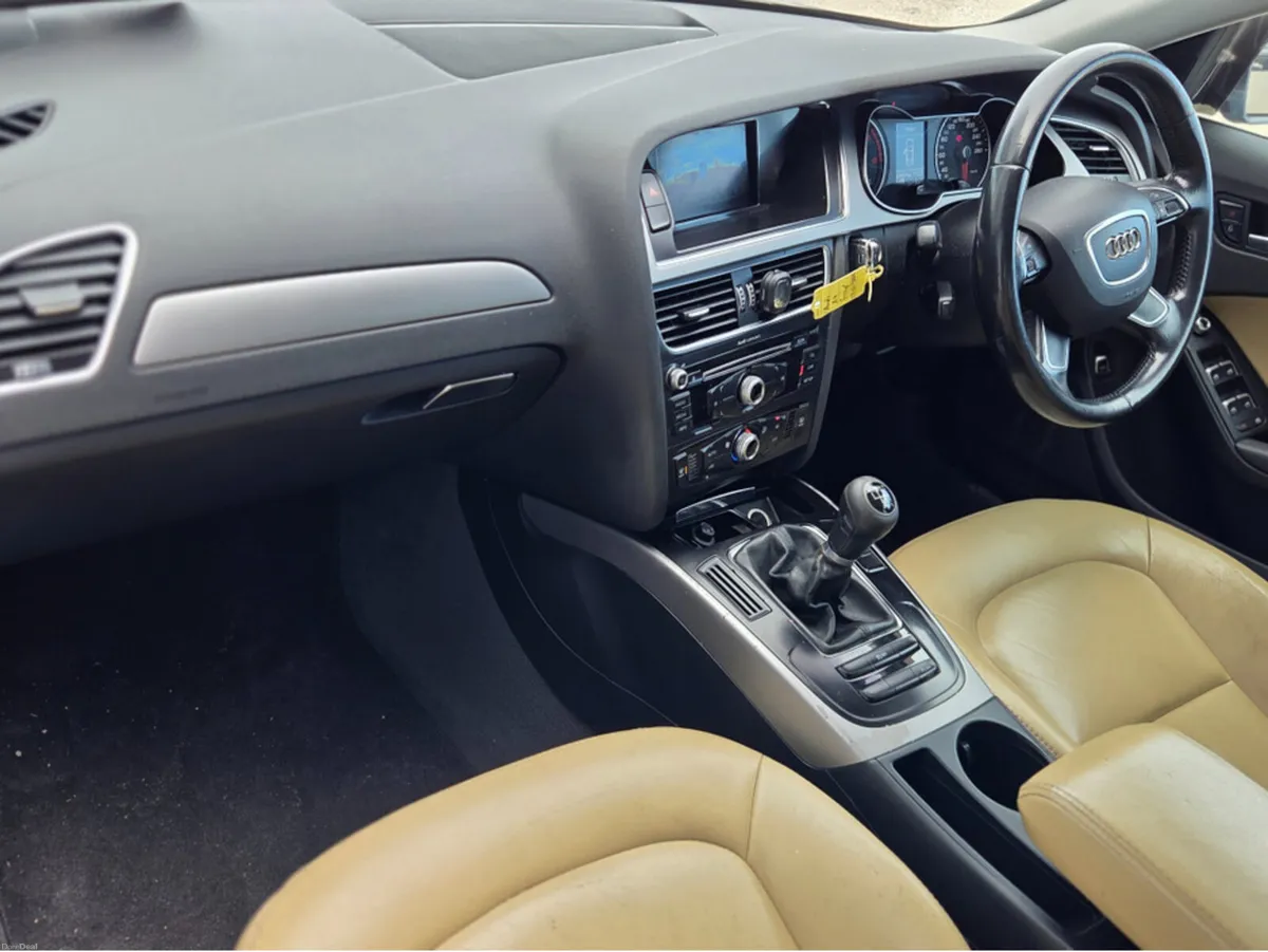 Audi A4 2012 - Image 4