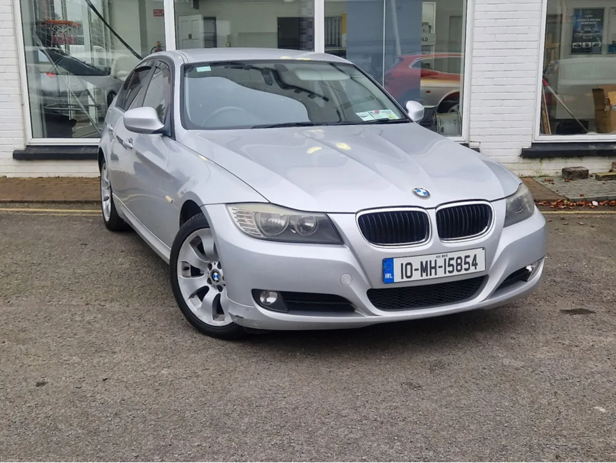 BMW 3-Series 2010 - Image 1
