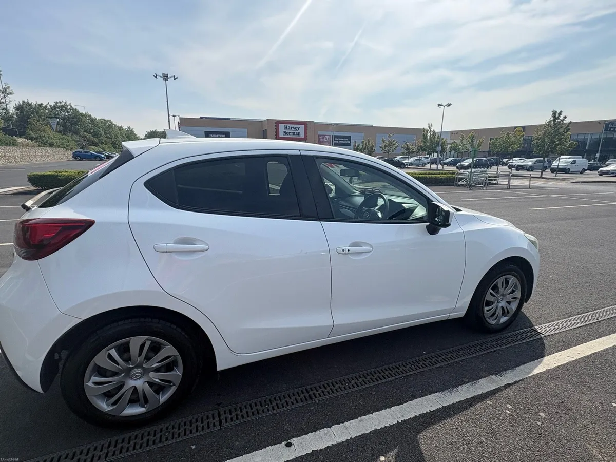 White Mazda Demio Skyactiv automatic 1.3 engine - Image 4