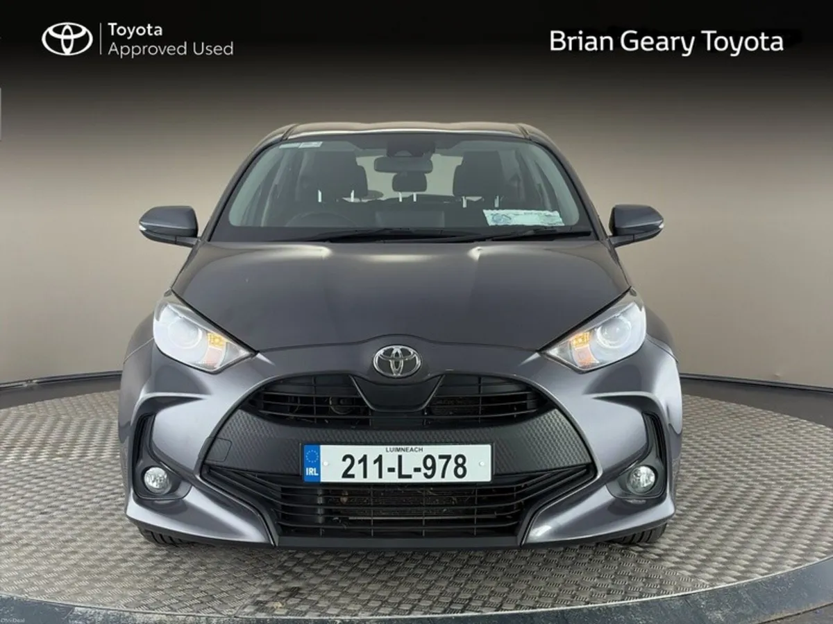 Toyota Yaris 1.0 LUNA 4DR - Image 5