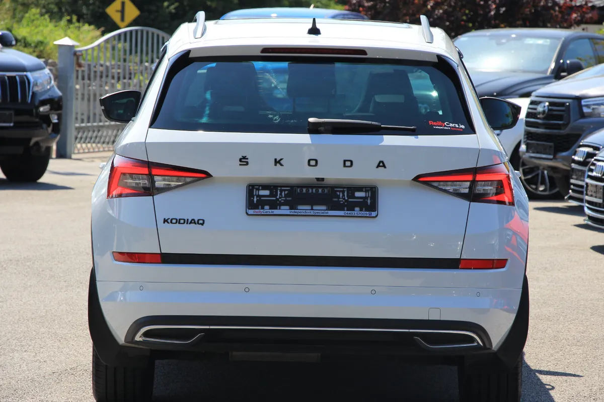 Kodiaq Sportline * Sunroof * Vrs seats - Image 4