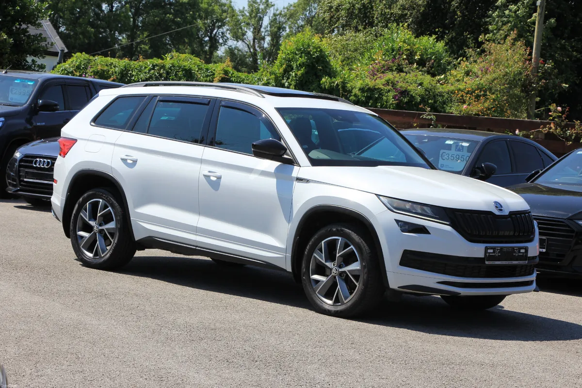 Kodiaq Sportline * Sunroof * Vrs seats - Image 1