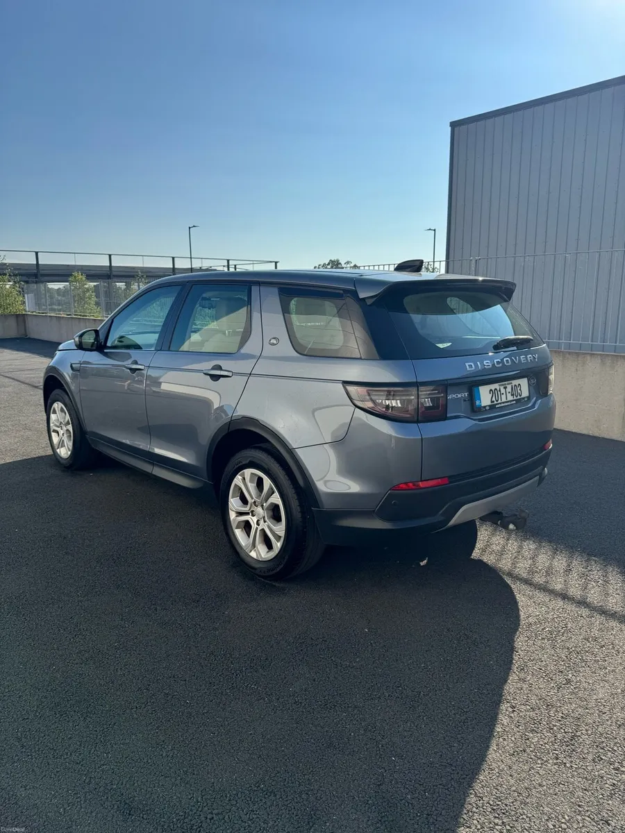 Land Rover Discovery Sport Auto - Image 5