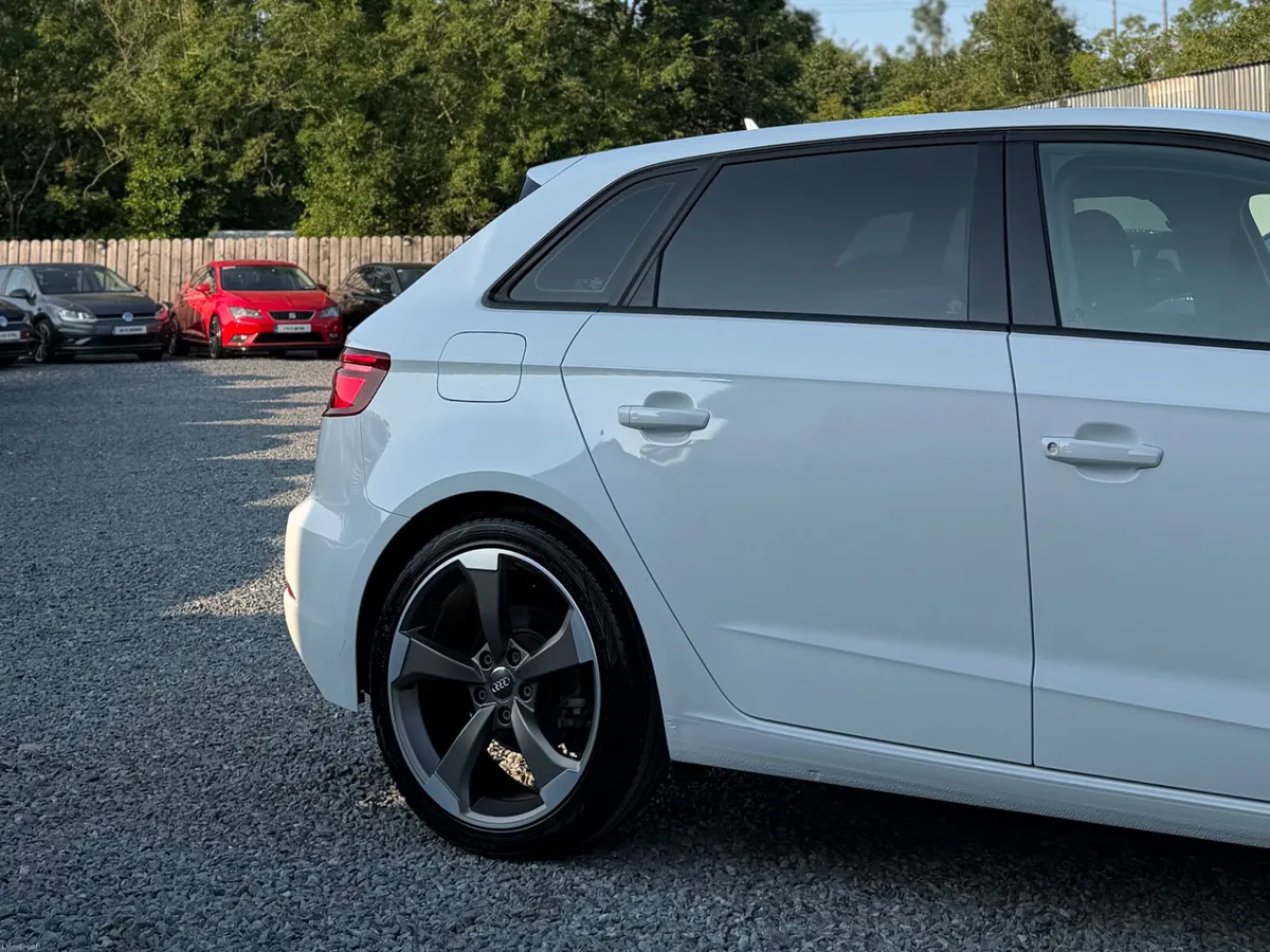 AUDI A3 SPORT HIGH SPEC 2018 - Image 5