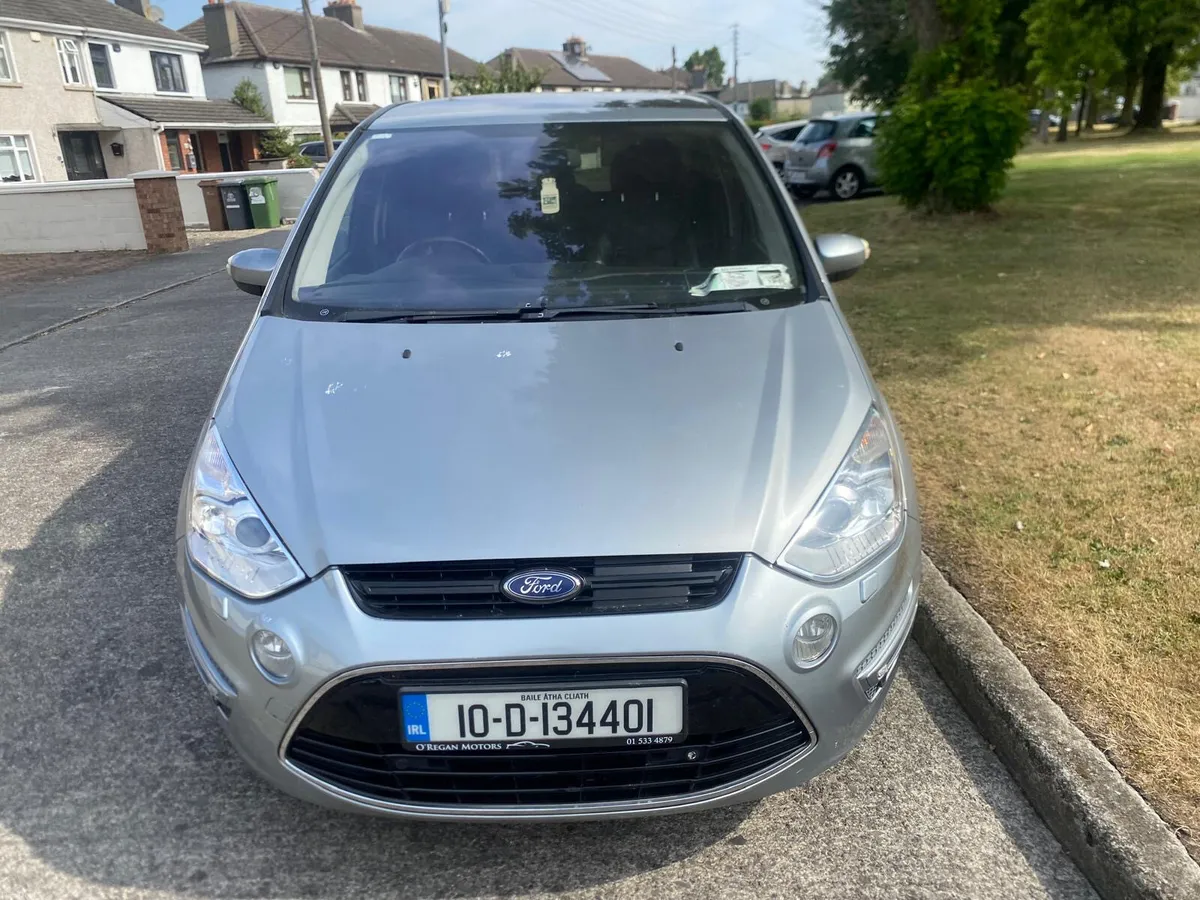 Ford S-Max 2010 - Image 2