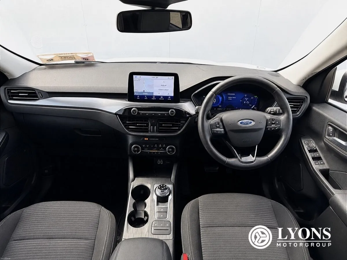 Ford Kuga 2.5 Duratec 190PS FHEV Titanium Auto - Image 3