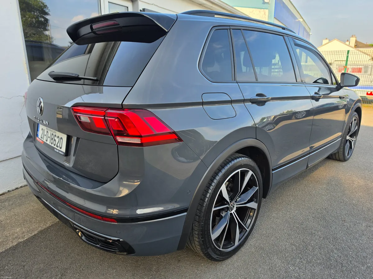 2021 Volkswagen Tiguan 2.0Tdi DSG R-Line Black Ed - Image 3