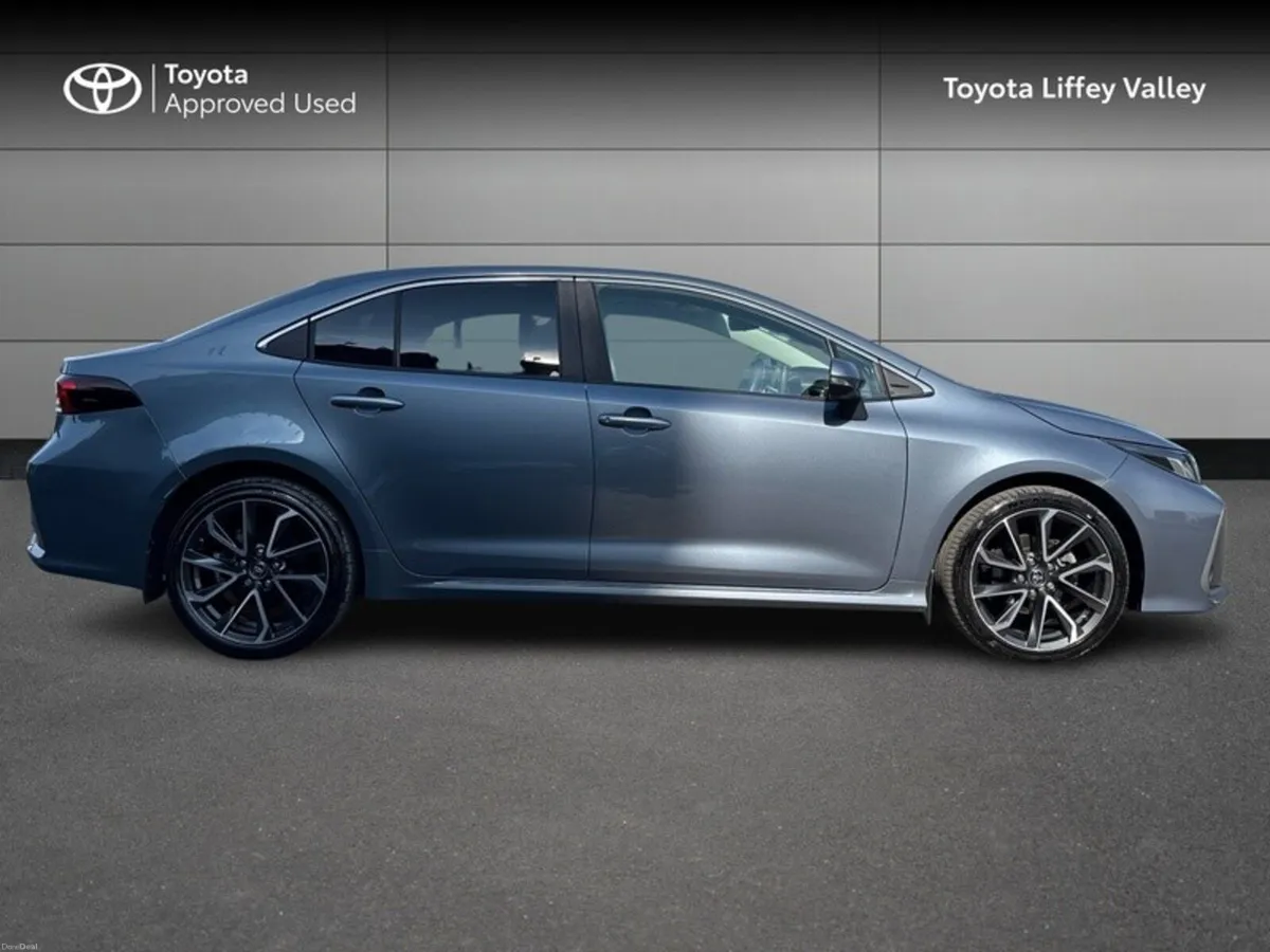 Toyota Corolla COROLLA SOL SALOON HYBRID - Image 3