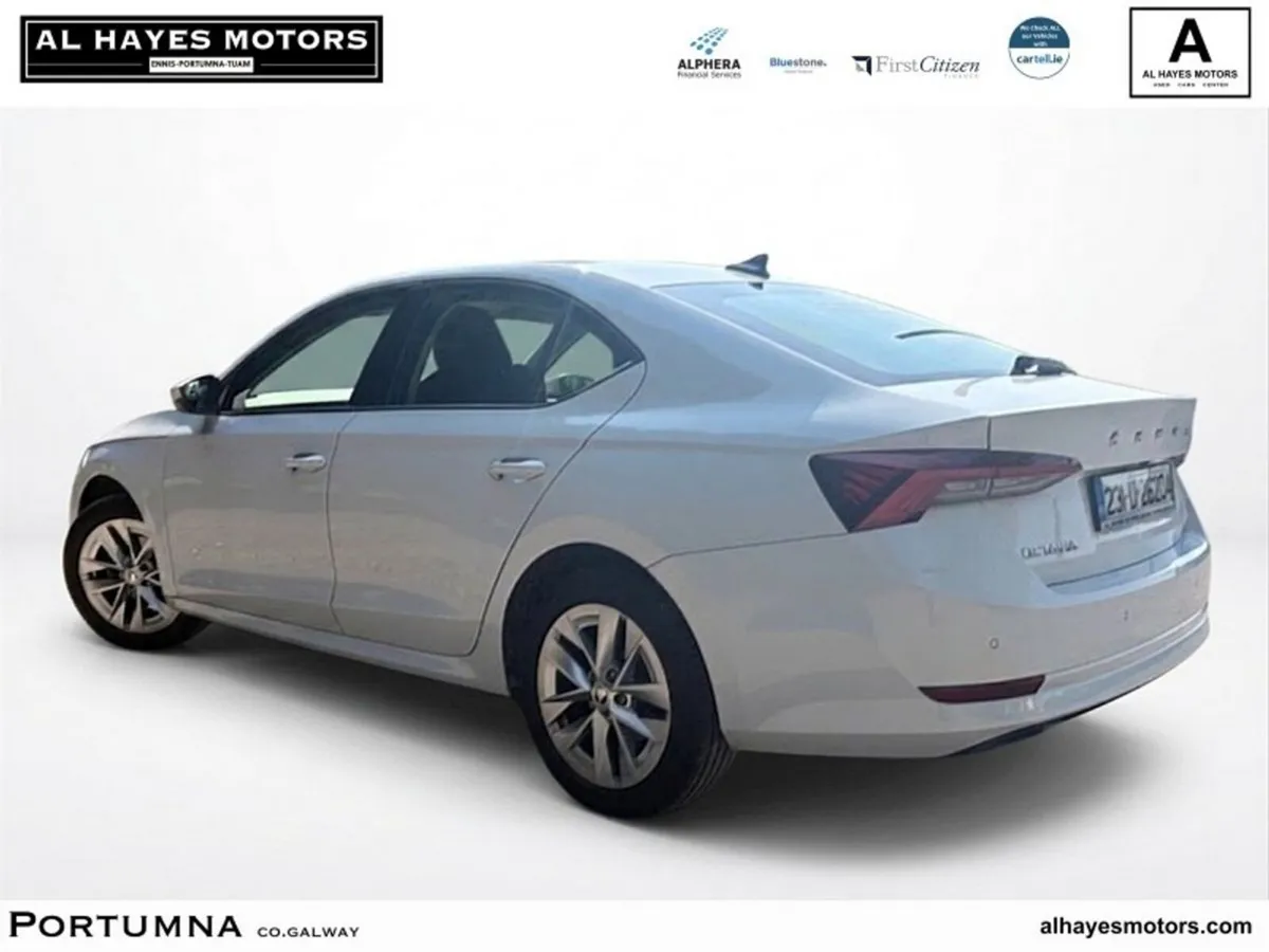 Skoda Octavia AMBITION 2.0TDI 115HP *FLASH SALE!!* - Image 4