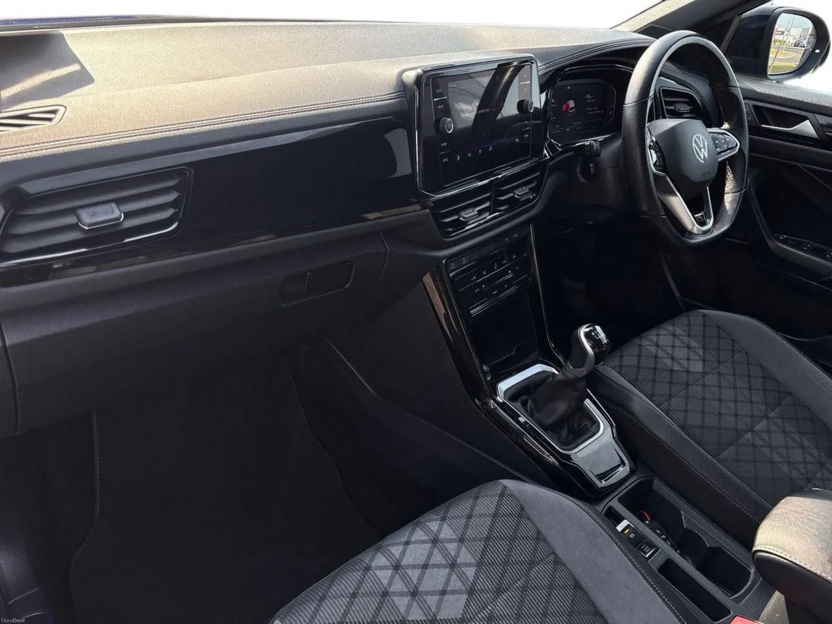 Volkswagen T-Roc 1.0 TSI 110HP R-Line - Image 2
