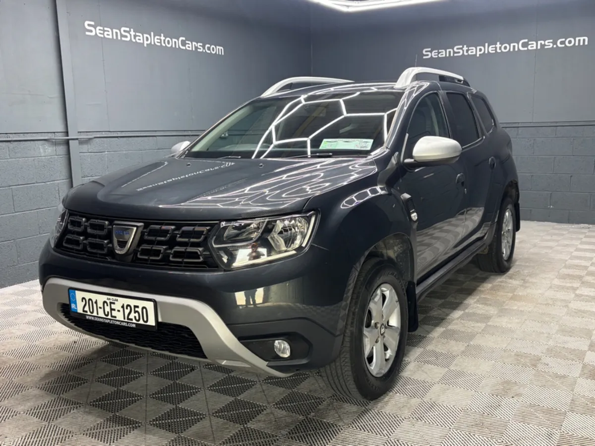 Dacia Duster COMFORT BLUE DCI 115 MY 4DR - Image 1