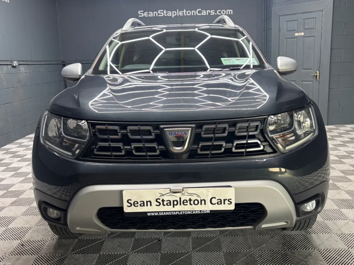 Dacia Duster COMFORT BLUE DCI 115 MY 4DR - Image 3