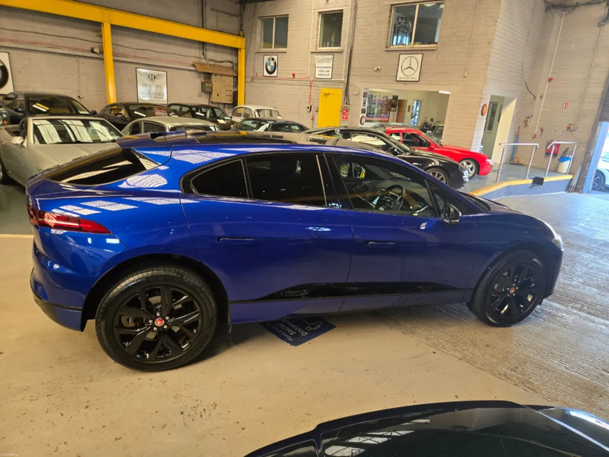 Jaguar I-Pace BLACK - Image 2