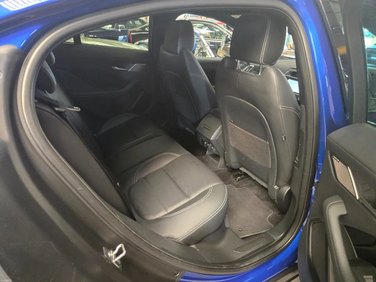 Jaguar I-Pace BLACK - Image 5