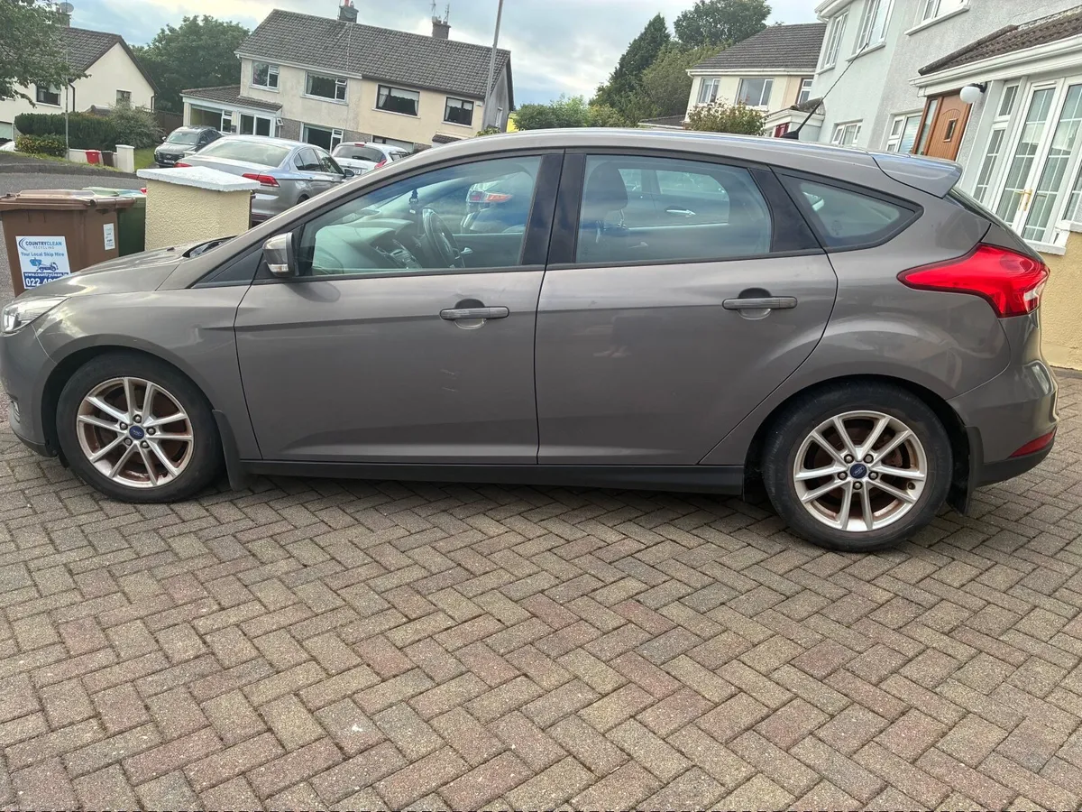 Ford Focus 2015 - Image 4