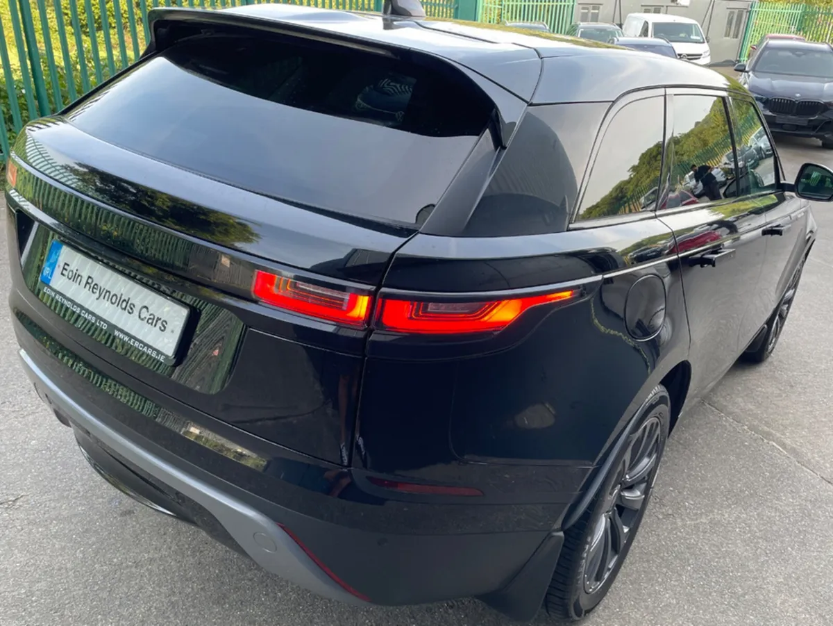 Land Rover Range Rover Velar 181 VELAR TD4 5DR AUT - Image 4