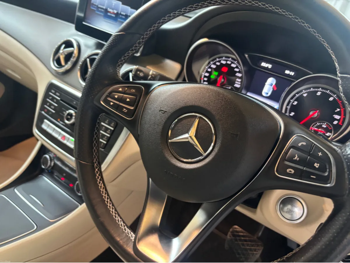 Mercedes-Benz CLA 180 4DR AUTO only 69000 kms Fina - Image 6