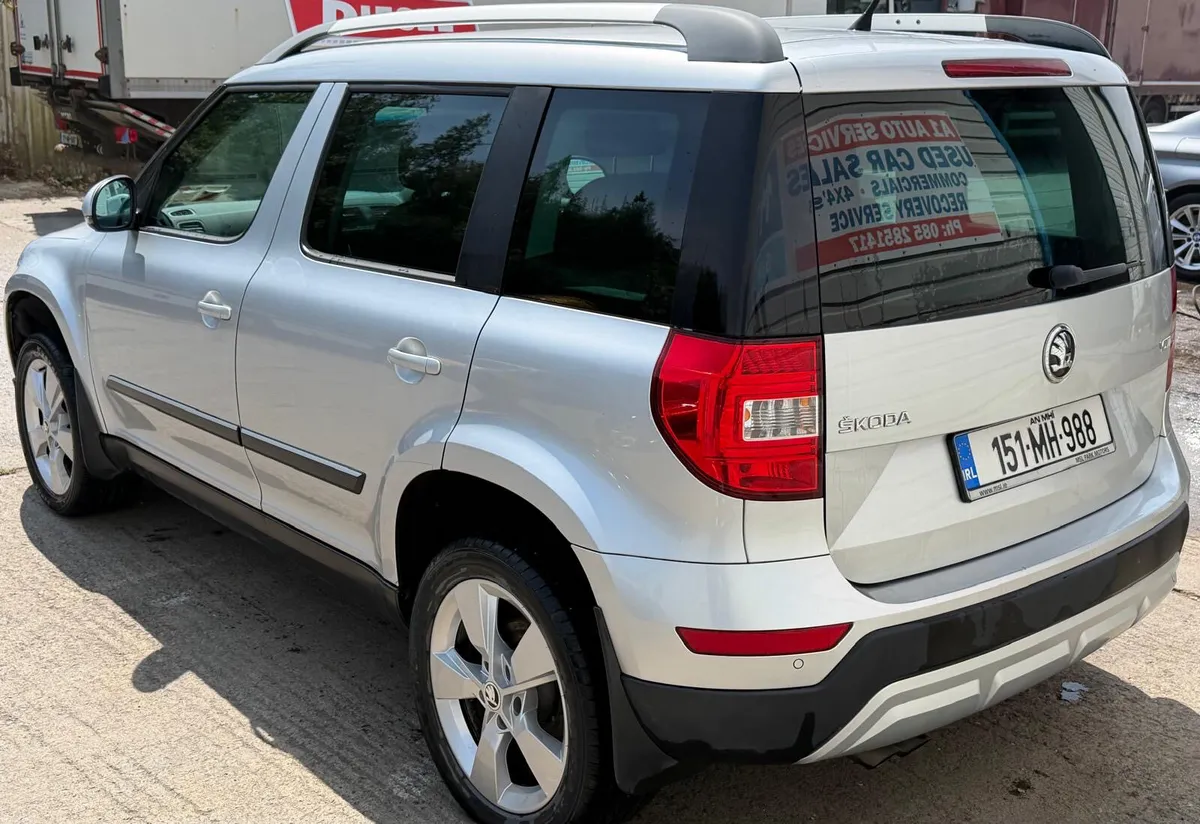 2015 SKODA YETI diesel low mileage - Image 3