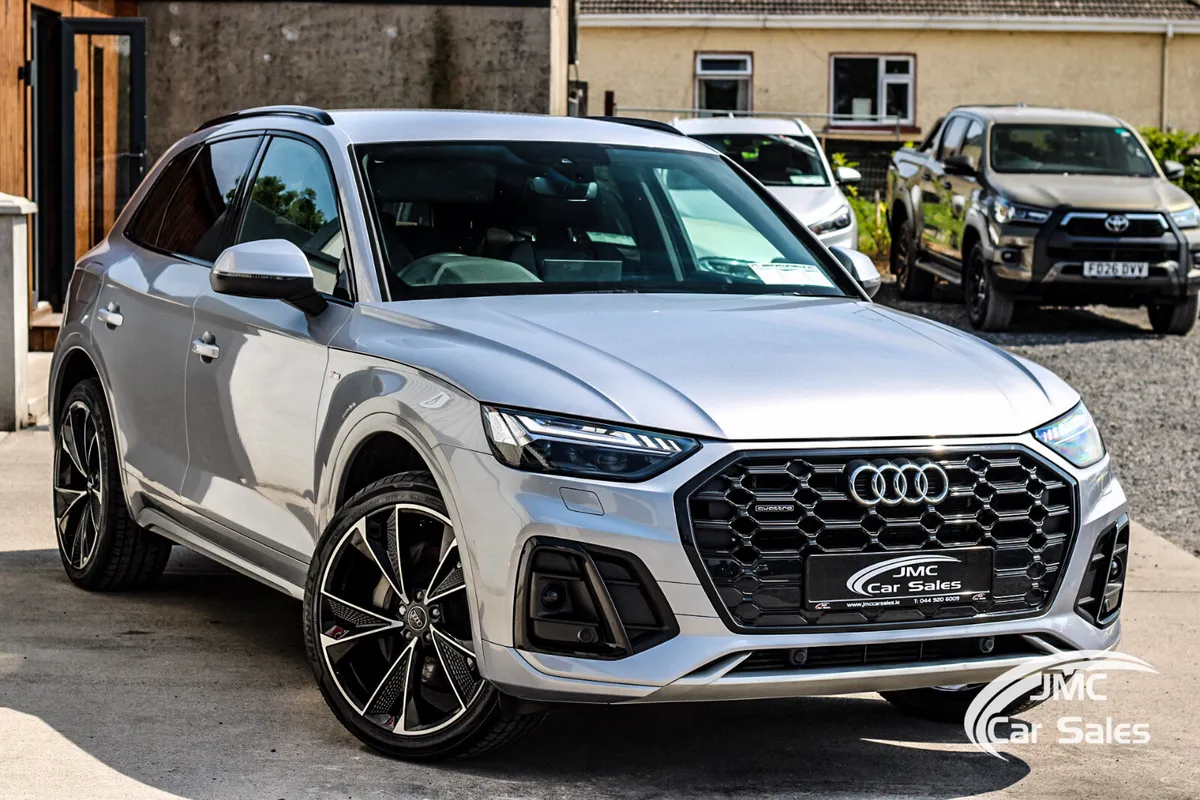 2022 AUDI Q5 S-LINE QUATTRO 50 TFSI E - Image 4