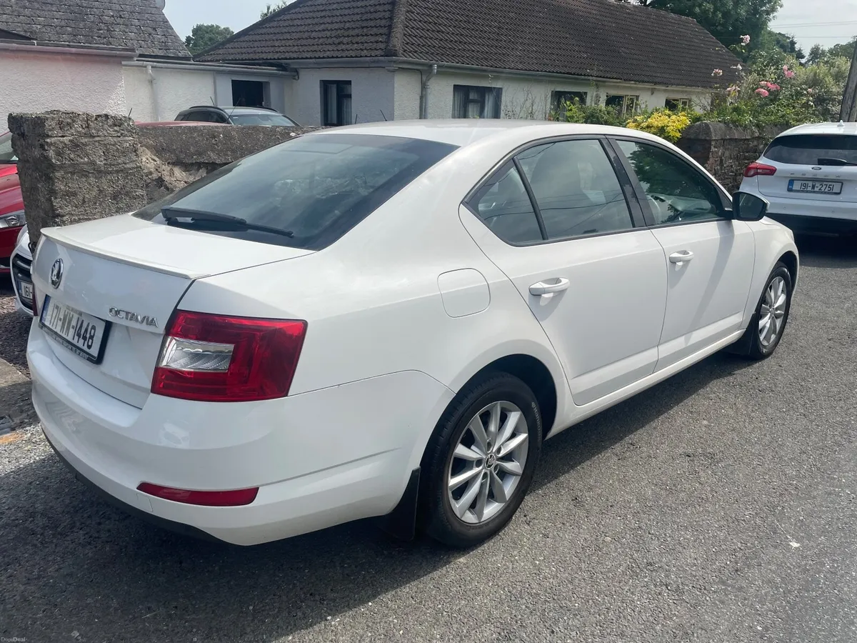 Skoda Octavia Ambition 2017 - Image 4