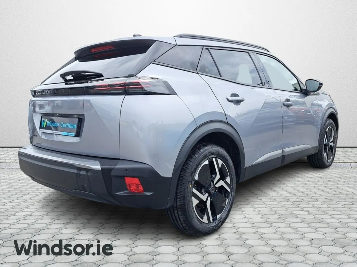 Peugeot 2008 2008 Allure Ev  Allure  136 Electric - Image 2