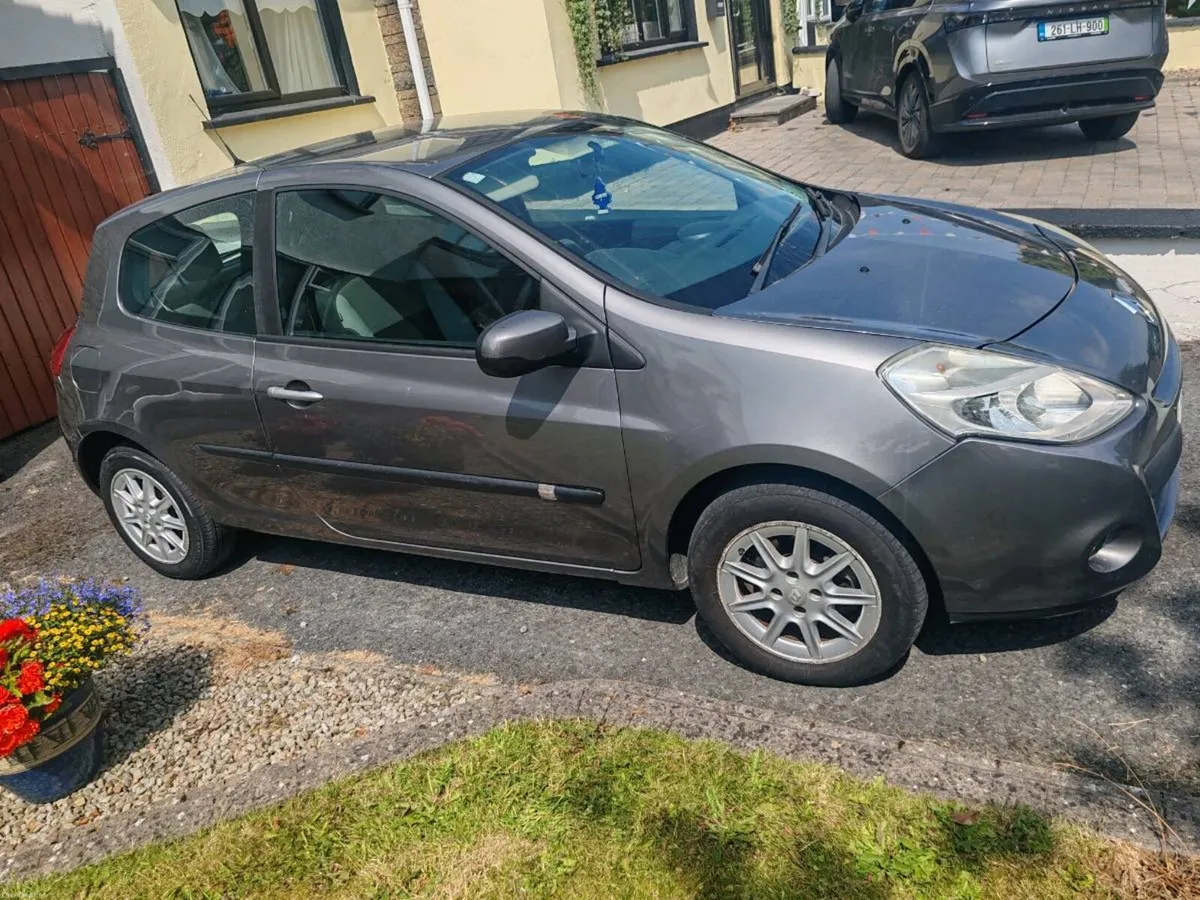 Renault clio - Image 2