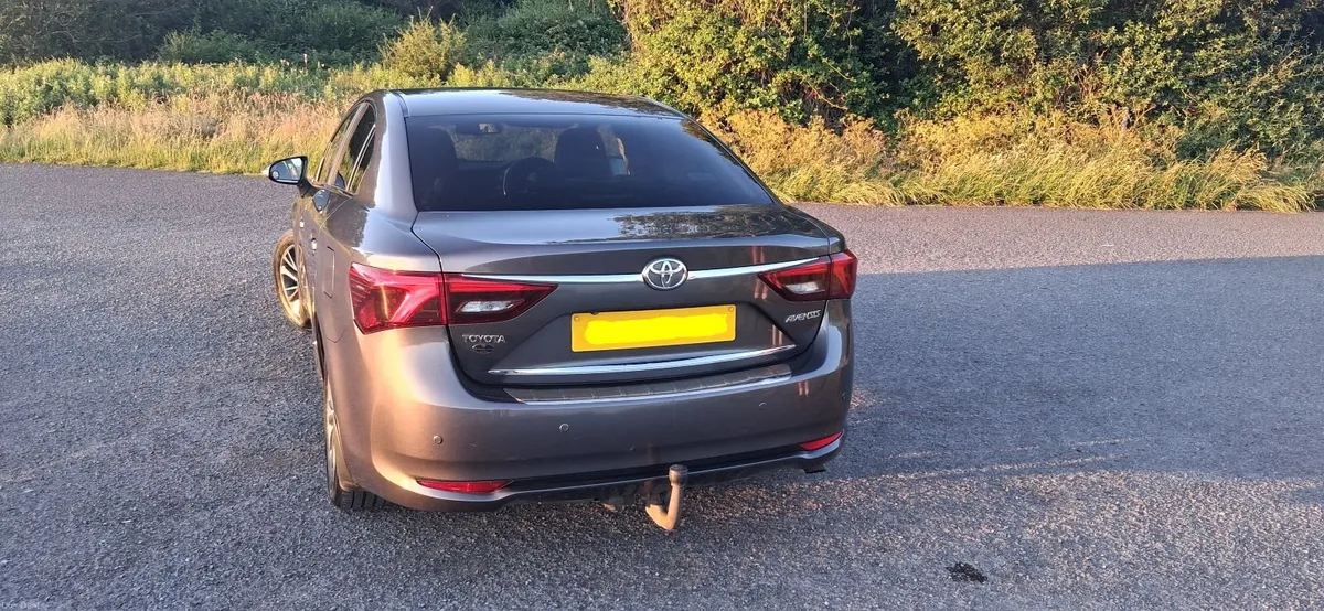 Toyota Avensis 2015 - Image 6