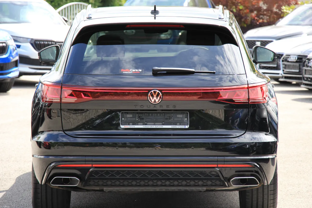 Touareg Black edition * 286bhp Tdi * 2 seat Com - Image 4