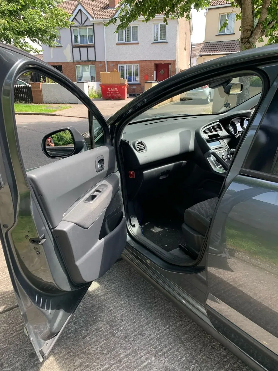 Peugeot 3008 2012 - Image 6