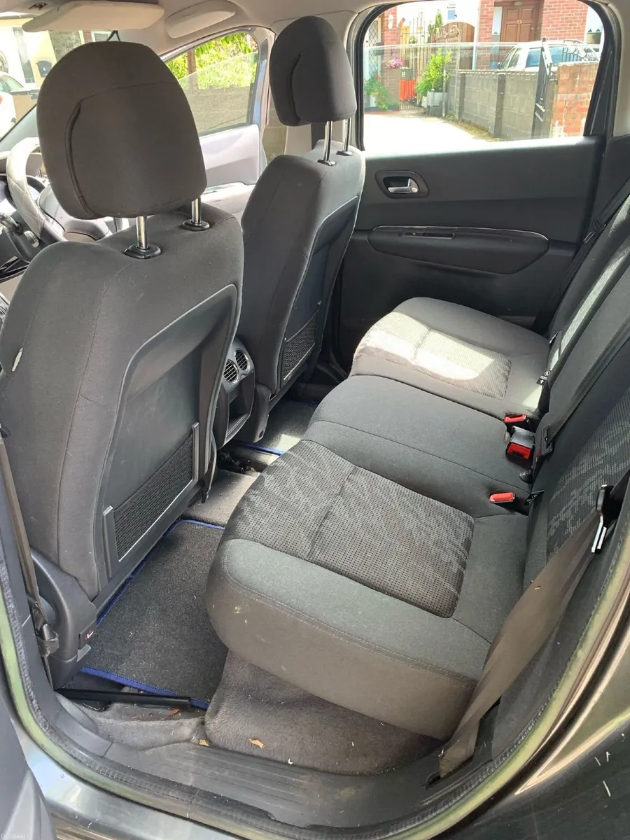 Peugeot 3008 2012 - Image 5