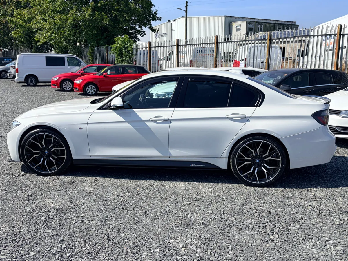 2017 BMW 320D M-SPORT AUTO FULLY LOADED WITH EXTRA - Image 6