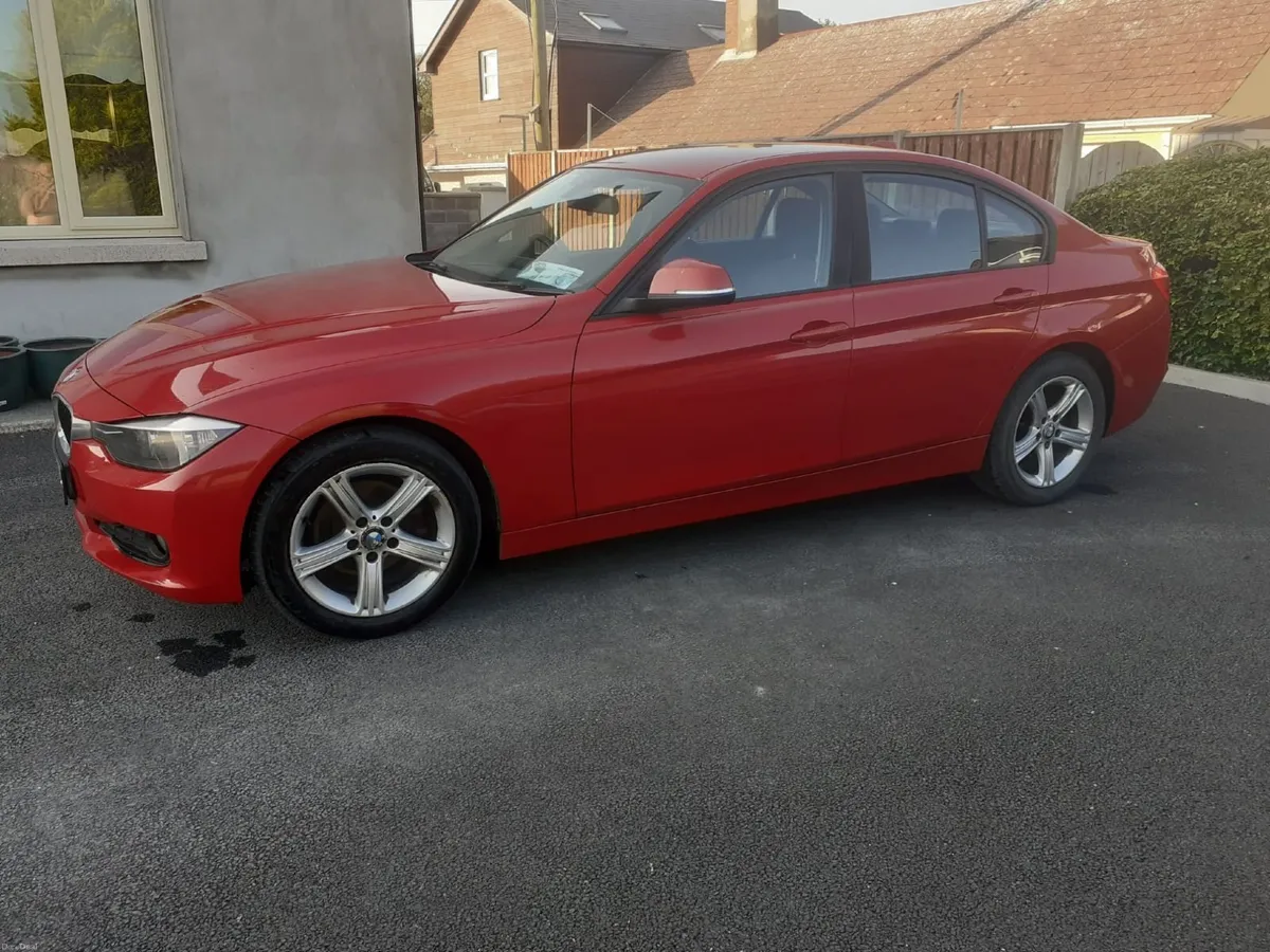 BMW 3-Series 2012 - Image 3
