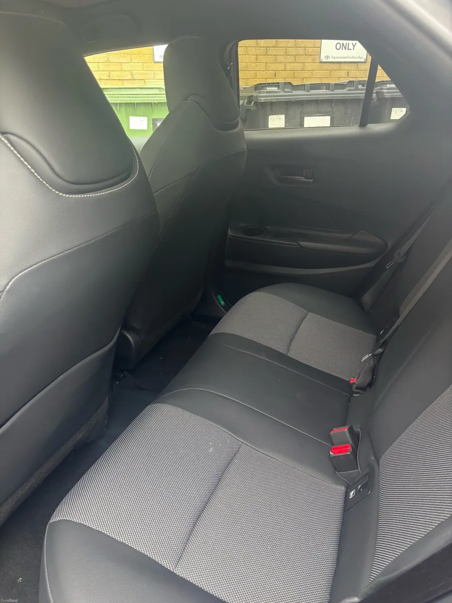 Toyota CHR PHEV SOL + Panoramic roof- High spec - Image 3