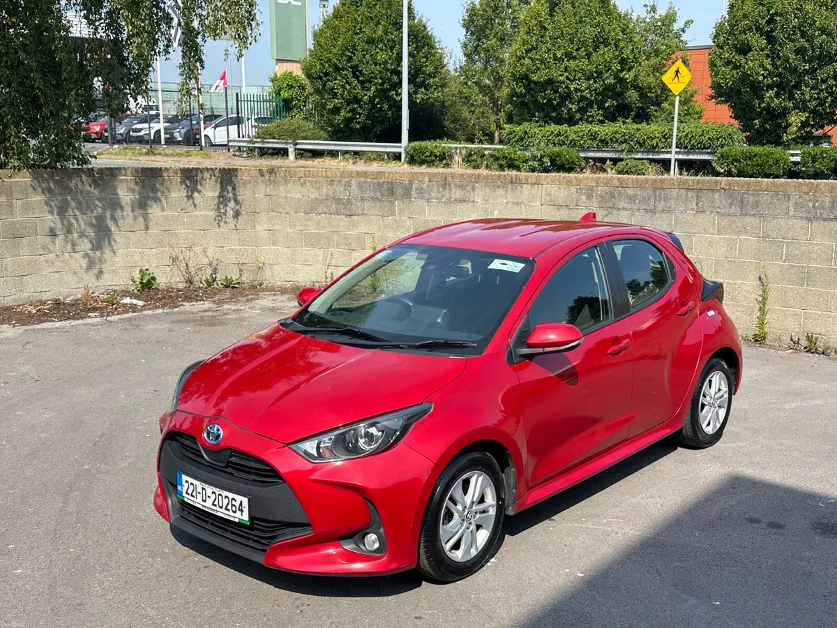 Toyota Yaris 2022,Auto,1.5P/Hybrid Luna+Nct03-28, - Image 2