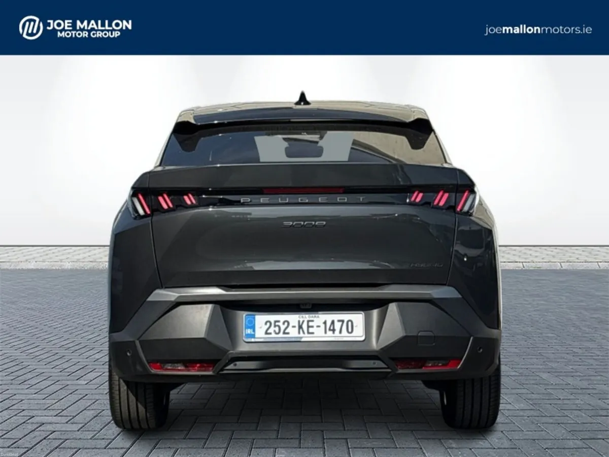 Peugeot 3008 1.2 MHEV 145bhp eDCS6 Allure - Image 5