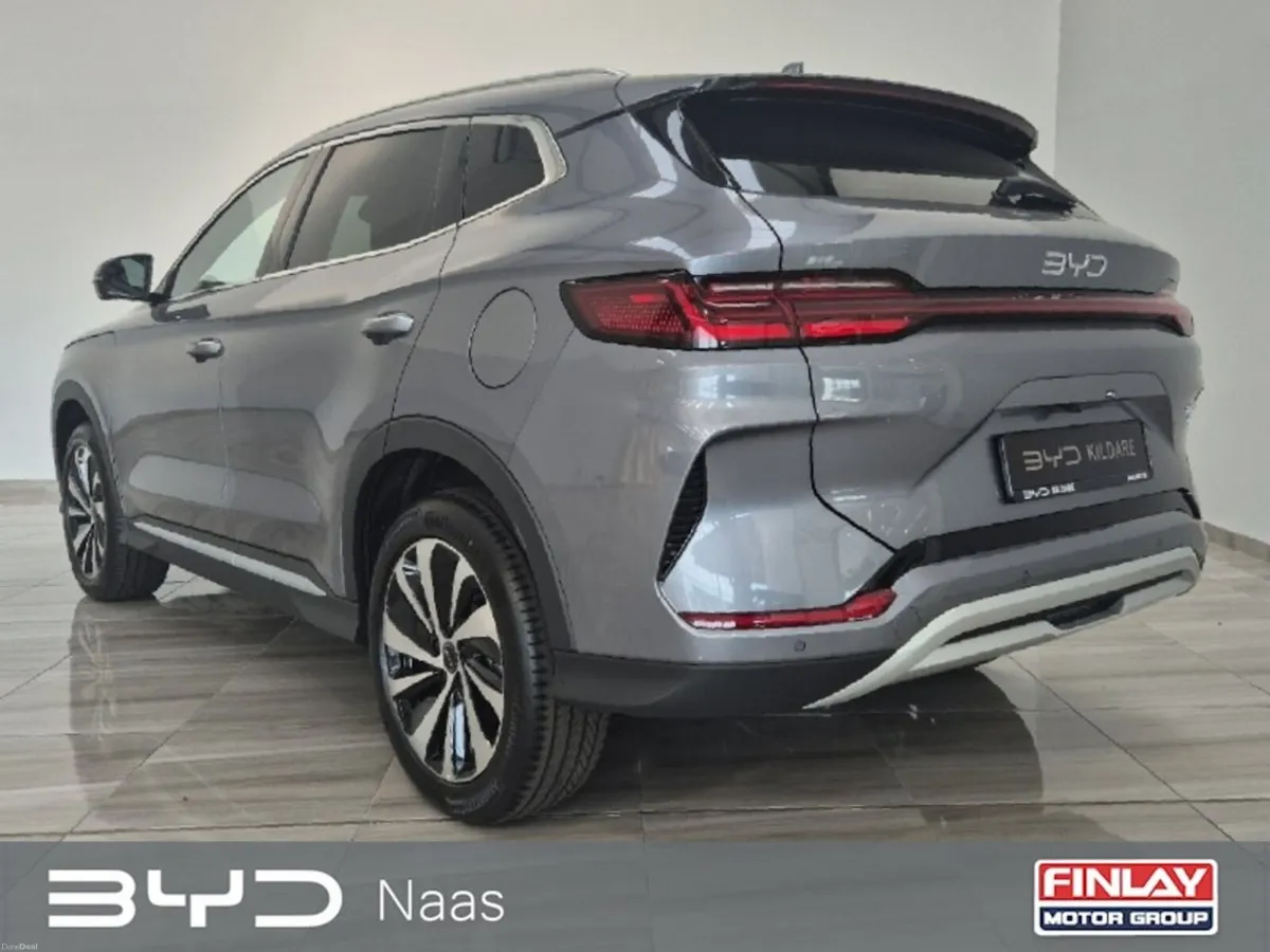 BYD SEAL U Boost PLUG-IN HYBRID 80km RANGE - IN ST - Image 3
