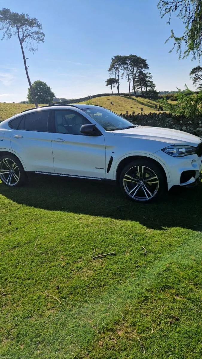 BMW X6  automatic low Km! 2015 - Image 1
