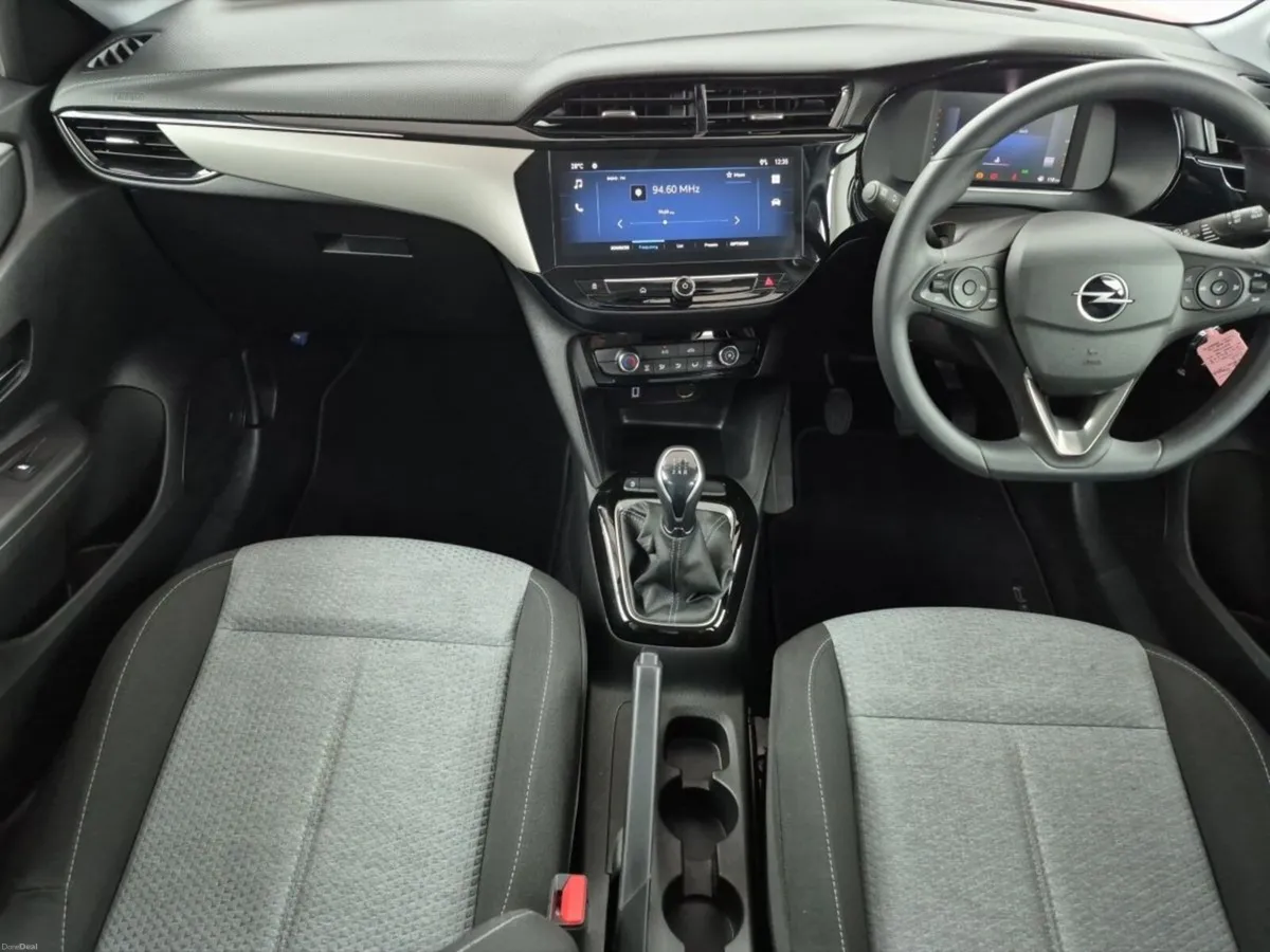 Opel Corsa Elegance 1.2i (75PS) 5 Speed - Image 4